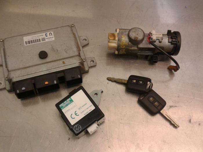Used Ignition lock + computer Nissan X-Trail (T31) 2.0 16V XE,SE,LE 4x4 Price € 103,95 Margin scheme offered by Japoto Parts B.V.