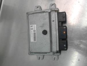 Ignition lock + computer from a Nissan X-Trail (T31) 2.0 16V XE,SE,LE 4x4 2007
