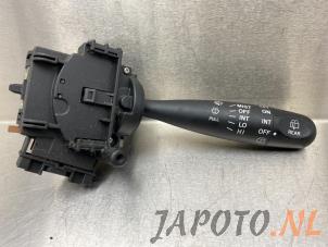 Usados Interruptor de limpiaparabrisas Daihatsu Sirion 2 (M3) 1.0 12V DVVT 4x4 Precio € 25,00 Norma de margen ofrecido por Japoto Parts B.V.
