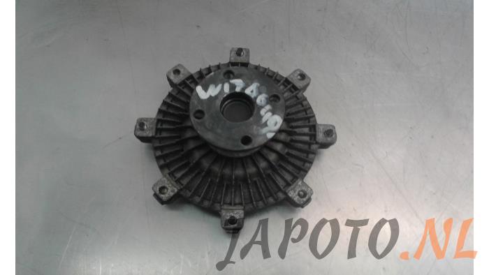 Gebrauchte RI Scheibe Intelligent Hyundai H-1/H-200 2.5 Tdi Preis € 26,24 Margenregelung angeboten von Japoto Parts B.V.