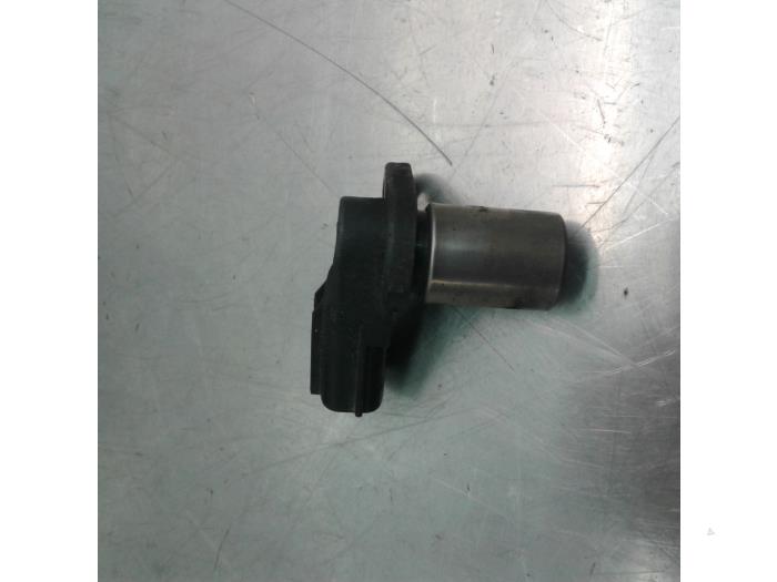 Begagnade Kamaxelsensor Mazda Premacy 1.8 16V Pris € 26,25 Marginaltabell erbjuds av Japoto Parts B.V.