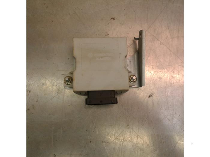 Gebrauchte Scheibenwischer Modul Toyota Corolla Verso (R10/11) 1.6 16V VVT-i Preis € 20,95 Margenregelung angeboten von Japoto Parts B.V.