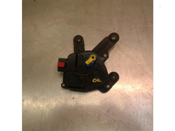 Hyundai I10 Central door locking modules stock