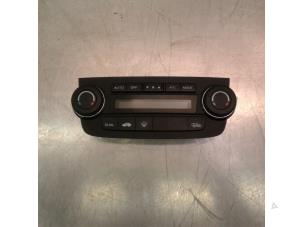 Used Heater control panel Honda CR-V (RE) 2.0 16V Price € 75,00 Margin scheme offered by Japoto Parts B.V.