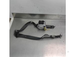 Usagé Ceinture avant gauche Honda Insight (ZE2) 1.3 16V VTEC Prix € 75,00 Règlement à la marge proposé par Japoto Parts B.V.