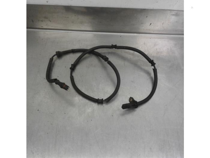 Begagnade ABS-sensor Nissan Interstar (X70) 2.2 dCi 16V Euro III Pris € 15,70 Marginaltabell erbjuds av Japoto Parts B.V.