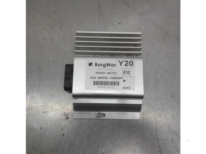 Usagé Ordinateur divers Kia Sorento I (JC) 2.5 CRDi 16V Prix € 78,75 Règlement à la marge proposé par Japoto Parts B.V.