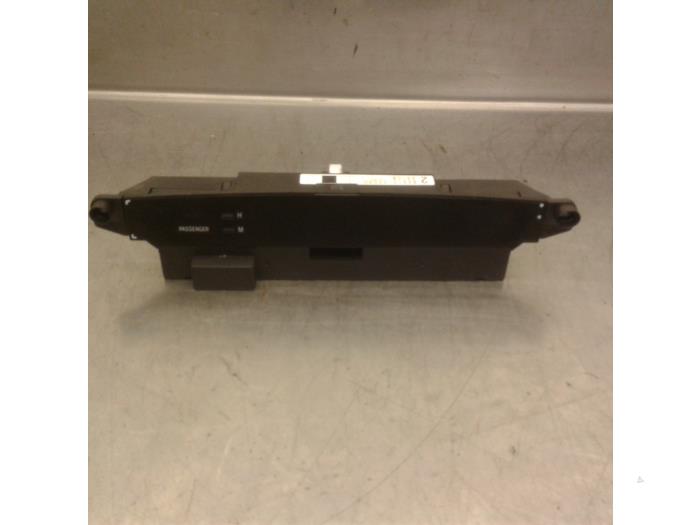 Begagnade Klocka Toyota Camry (CV30) 2.4i 16V VVT-i Pris € 15,75 Marginaltabell erbjuds av Japoto Parts B.V.