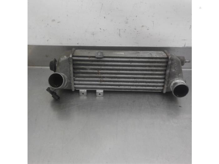 Used Intercooler Kia Cee'd (EDB5) 1.6 CRDi 16V Price € 52,49 Margin scheme offered by Japoto Parts B.V.