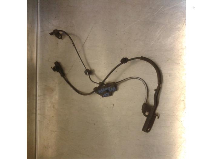 Begagnade ABS-sensor Toyota Auris (E15) 1.6 Dual VVT-i 16V Pris € 26,20 Marginaltabell erbjuds av Japoto Parts B.V.