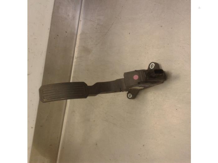Begagnade Gaspedal Toyota Auris (E15) 1.6 Dual VVT-i 16V Pris € 52,45 Marginaltabell erbjuds av Japoto Parts B.V.