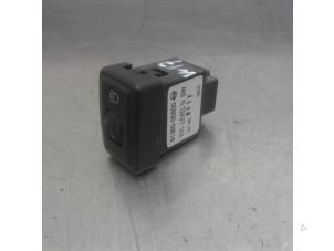 Used AIH headlight switch Ssang Yong Korando Cabrio (KJ) 2.9 TD Price € 9,95 Margin scheme offered by Japoto Parts B.V.