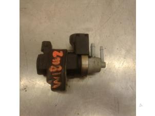 Used Vacuum valve Kia Sportage (JE) 2.0 CRDi 16V 4x2 Price € 14,95 Margin scheme offered by Japoto Parts B.V.