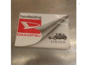 Used Instruction Booklet Daihatsu Sirion/Storia (M1) 1.0 12V DVVT Price € 6,95 Margin scheme offered by Japoto Parts B.V.