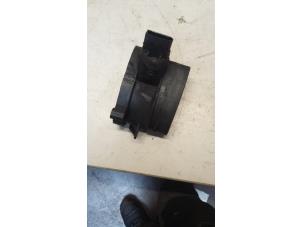 Used Air mass meter BMW 3 serie (E46/4) 330d 24V Price € 30,00 Margin scheme offered by Poolman autodemontage