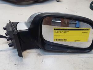 Used Wing mirror, right Peugeot 307 SW (3H) 1.6 HDiF 110 16V Price € 30,00 Margin scheme offered by Poolman autodemontage