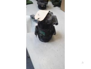 Used Air conditioning pump Renault Clio II (BB/CB) 1.2 16V Price € 30,00 Margin scheme offered by Poolman autodemontage