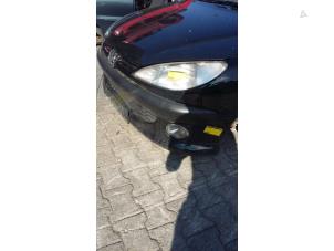 Used Front bumper Peugeot 206 (2A/C/H/J/S) 1.4 XR,XS,XT,Gentry Price € 30,00 Margin scheme offered by Poolman autodemontage