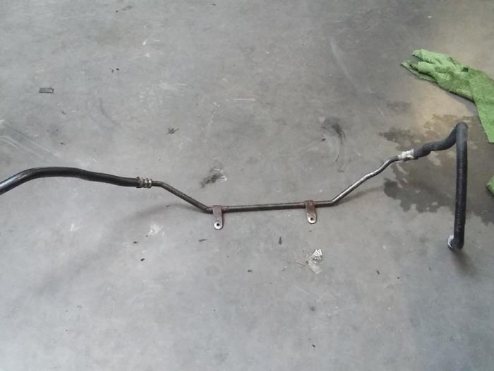 Power steering line from a BMW 3 serie (E90) 320d 16V Edition Fleet 2006