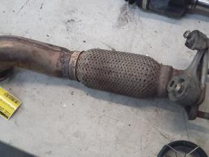 Used Exhaust front section Hyundai Santa Fe II (CM) Price € 30,00 Margin scheme offered by Poolman autodemontage