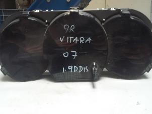 Usagé Instrument de bord Suzuki Grand Vitara II (JT) 1.9 DDiS Prix € 30,00 Règlement à la marge proposé par Poolman autodemontage