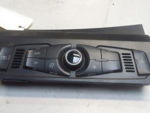 Used Heater control panel Audi A4 Avant (B8) Price € 30,00 Margin scheme offered by Poolman autodemontage