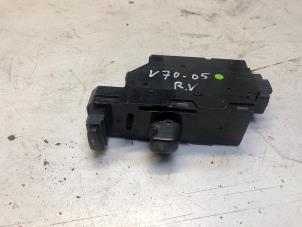 Used Electric window switch Volvo S60 I (RS/HV) 2.4 20V 170 Price € 30,00 Margin scheme offered by Poolman autodemontage