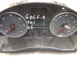 Used Instrument panel Volkswagen Golf V (1K1) 1.9 TDI Price € 30,00 Margin scheme offered by Poolman autodemontage
