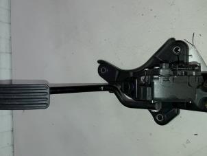 Used Accelerator pedal Jaguar XF (CC9) 4.2 S V8 32V Price € 30,00 Margin scheme offered by Poolman autodemontage