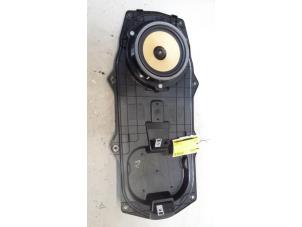 Used Speaker Jaguar XF (CC9) 4.2 S V8 32V Price € 30,00 Margin scheme offered by Poolman autodemontage