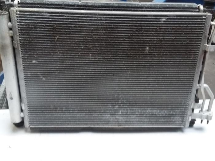 Air conditioning condenser from a Hyundai iX20 (JC) 1.4i 16V 2012