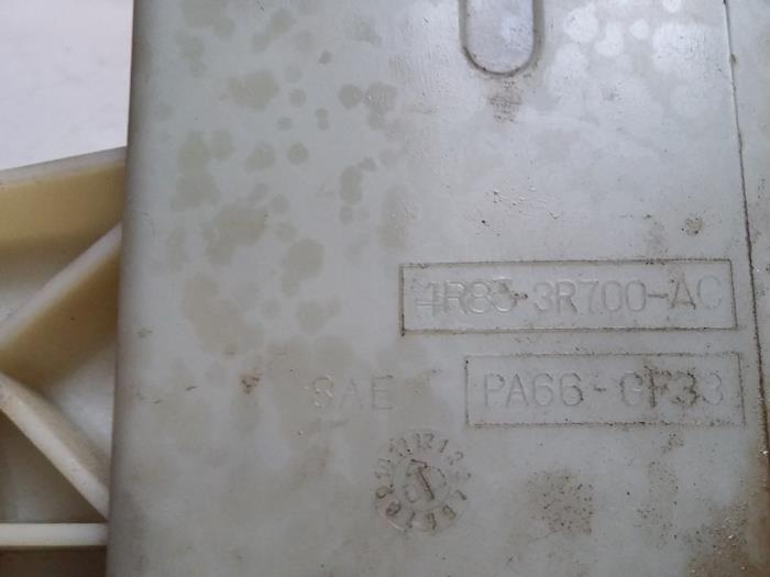 Power steering fluid reservoir Jaguar XF 4.2 S V8 32V AJ88509