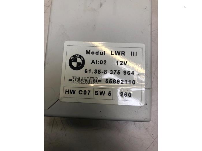 Module (miscellaneous) from a BMW X5 (E53) 4.4 V8 32V 2003