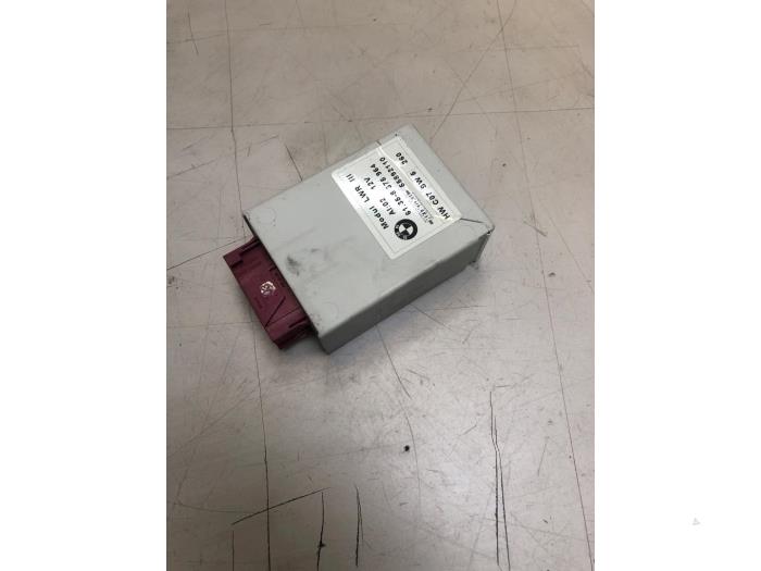 Module (miscellaneous) from a BMW X5 (E53) 4.4 V8 32V 2003