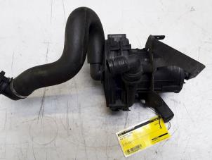 Used Secondary pump BMW X5 (E53) 4.4 V8 32V Price € 30,00 Margin scheme offered by Poolman autodemontage
