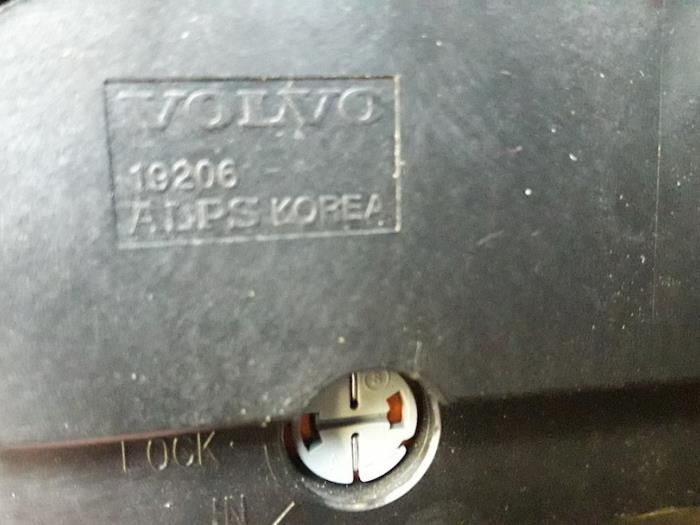 Interruptor de calefacción de un Volvo XC90 I 2.9 T6 24V 2003