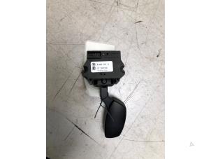 Used Indicator switch BMW 5 serie (E60) 530d 24V Price € 30,00 Margin scheme offered by Poolman autodemontage