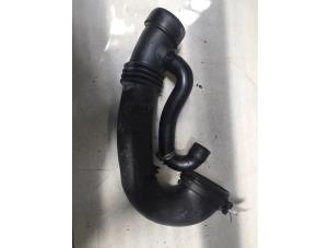 Used Air intake hose BMW 5 serie (E60) 530d 24V Price € 30,00 Margin scheme offered by Poolman autodemontage