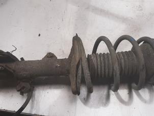 Used Front shock absorber rod, right Toyota Avensis Wagon (T25/B1E) 2.0 16V D-4D-F Price € 30,00 Margin scheme offered by Poolman autodemontage