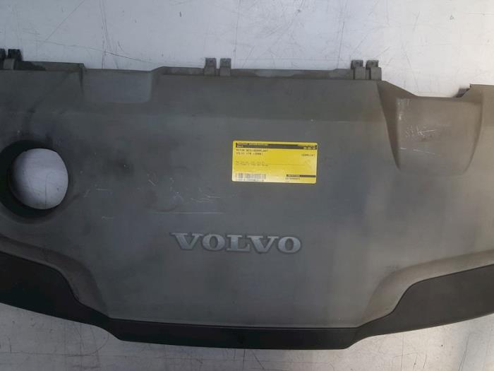 Chapa protectora motor de un Volvo V70 (SW) 2.4 D5 20V 2006
