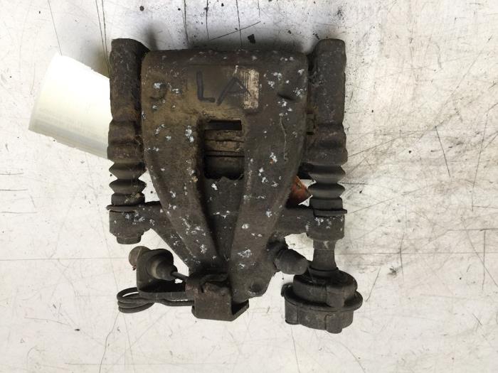 Rear brake calliper, left from a Peugeot 207/207+ (WA/WC/WM) 1.6 HDi 16V 2008