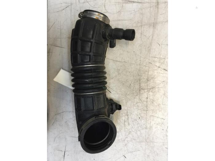 Air intake hose from a Jeep Compass (PK) 2.2 CRD 16V 4x2 2013