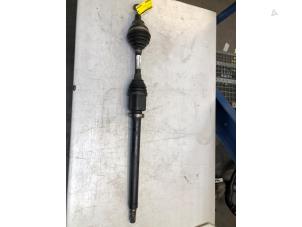 Used Front drive shaft, right Volvo V70 (BW) 2.4 D 20V Price € 75,00 Margin scheme offered by Poolman autodemontage