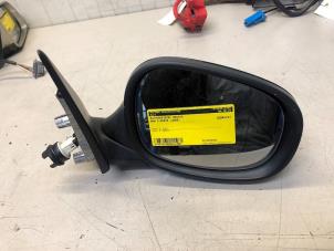 Used Wing mirror, right BMW 3 serie Touring (E91) 318d 16V Price € 30,00 Margin scheme offered by Poolman autodemontage