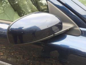 Used Wing mirror, right Volvo V70 (SW) 2.4 D 20V Price on request offered by Poolman autodemontage