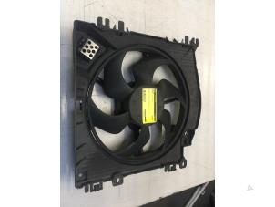 Used Cooling fans Renault Clio III Estate/Grandtour (KR) 1.2 16V TCe Price € 25,00 Margin scheme offered by Poolman autodemontage