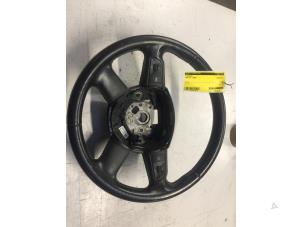 Used Steering wheel Audi A4 Avant (B7) 2.0 TDI Price € 30,00 Margin scheme offered by Poolman autodemontage