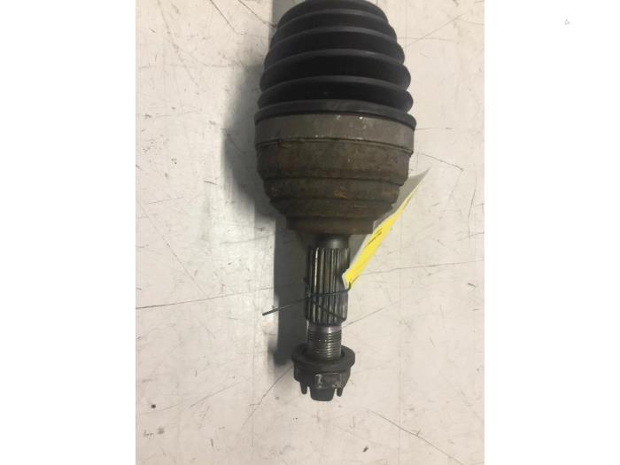 Front drive shaft, right from a Renault Modus/Grand Modus (JP) 1.2 16V TCE 100 2008
