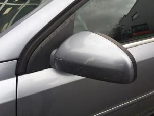 Used Wing mirror, left Opel Vectra C 2.2 DTI 16V Price € 20,00 Margin scheme offered by Poolman autodemontage