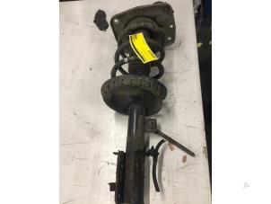 Used Front shock absorber rod, right Peugeot Expert (G9) 2.0 HDi 120 Price € 30,00 Margin scheme offered by Poolman autodemontage